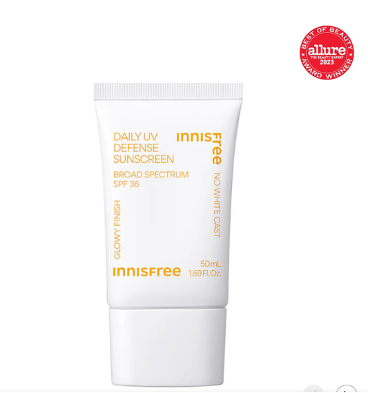 【Daily UV Defense Sunscreen】An everyday, no white cast sunscreen with Green Tea and sunflower seed oil that protects against UVA & UVB rays while delivering a fresh, dewy glow.